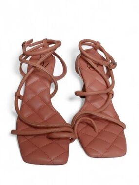 SAM EDELMAN MAVEN PADDED STRAPPY HEEL